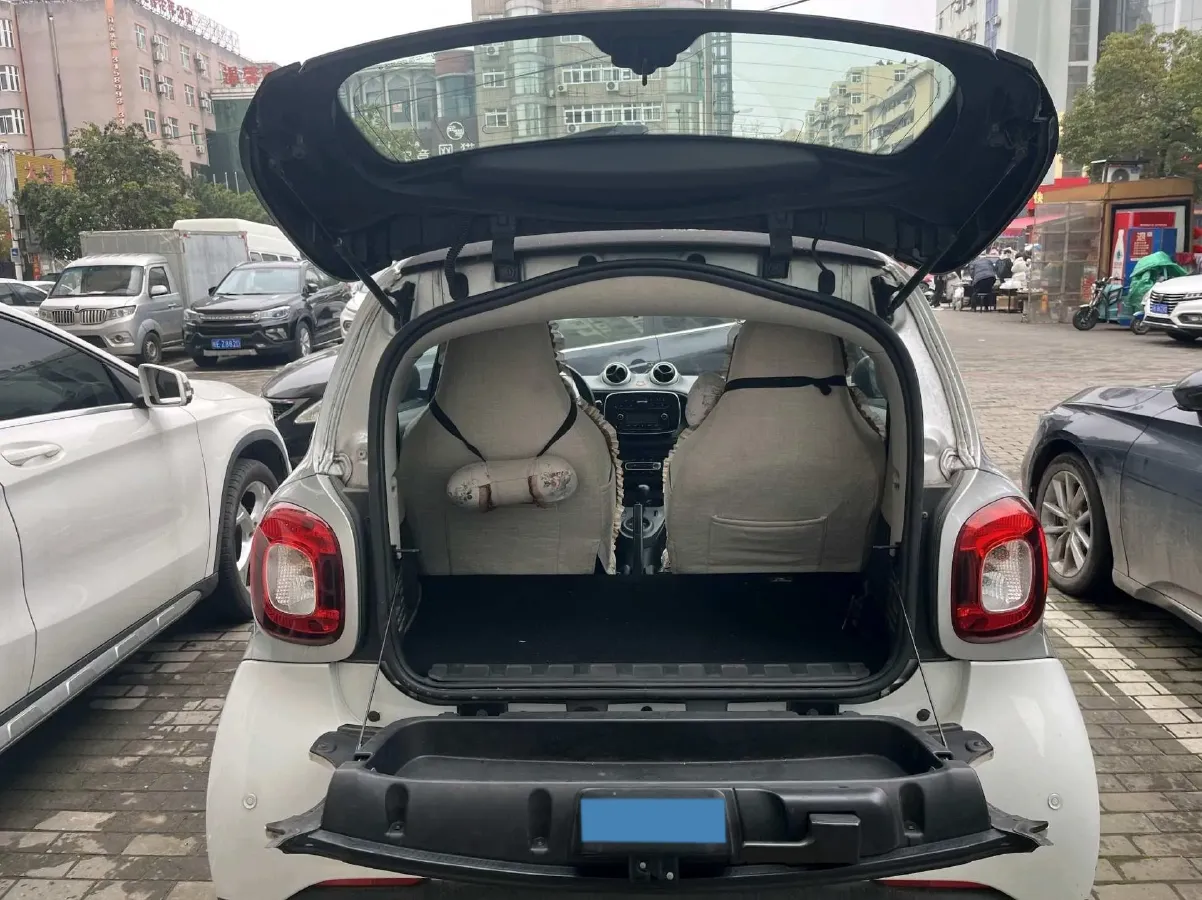 2018 HuangHai JiaoLong 2.4L 143HP L4 5AT,autocango,china used car exporter,china ev exporter,chinese used car exporter,chinese used ev exporter