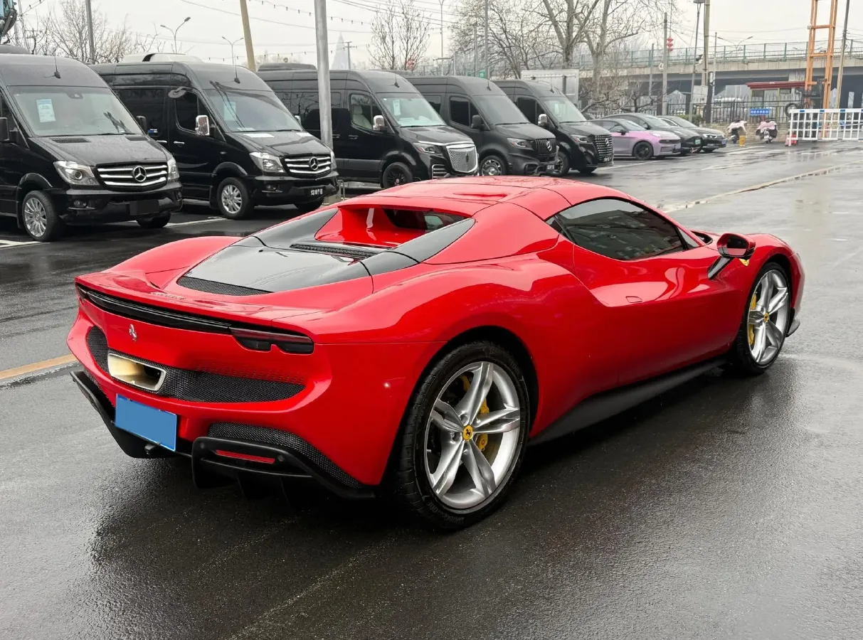 2022 Ferrari 296 3.0T 663HP V6 8DCT PHEV 7.45KWH,autocango,china used car exporter,china ev exporter,chinese used car exporter,chinese used ev exporter