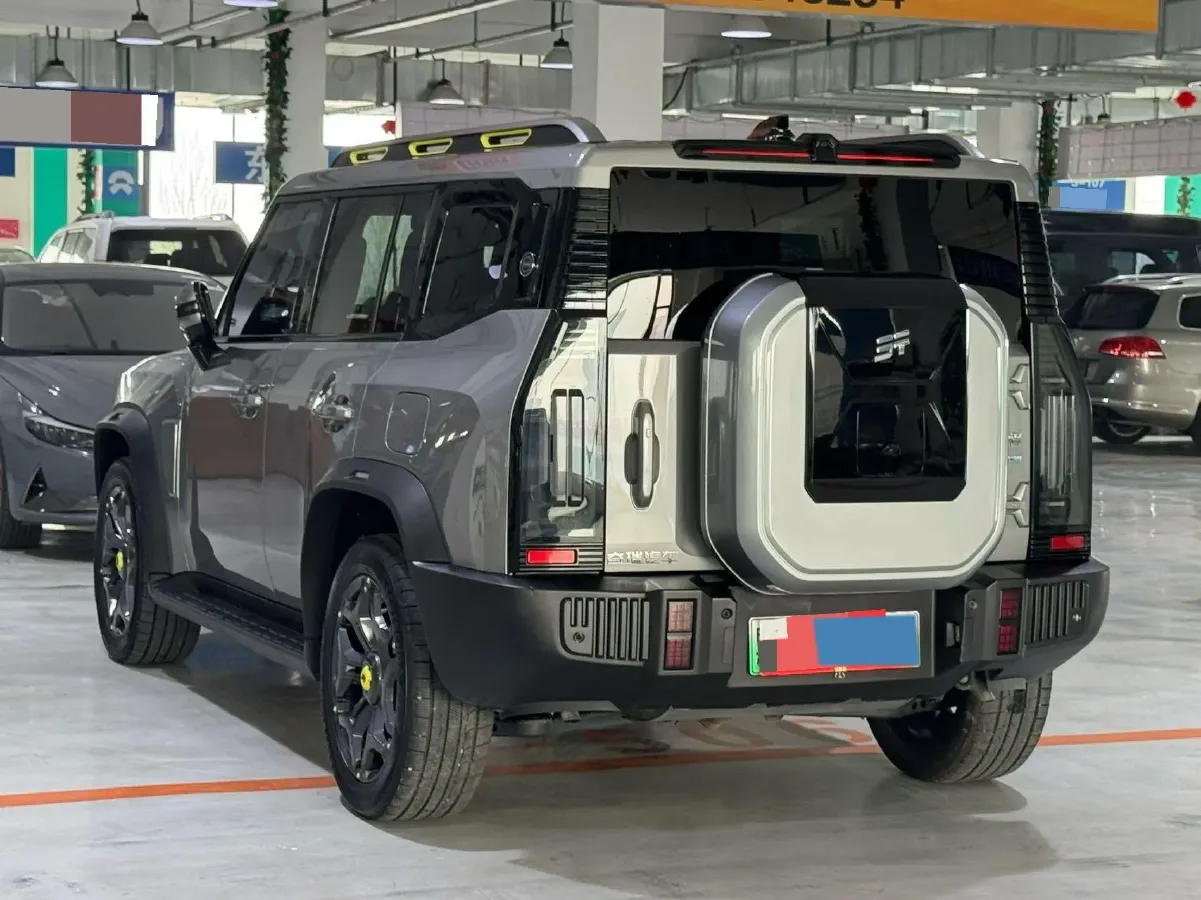 2024 Jetour ShanHai TravellerC-DM 1.5T 156HP L4 3DHT PHEV 43.24KWH,autocango,china used car exporter,china ev exporter,chinese used car exporter,chinese used ev exporter