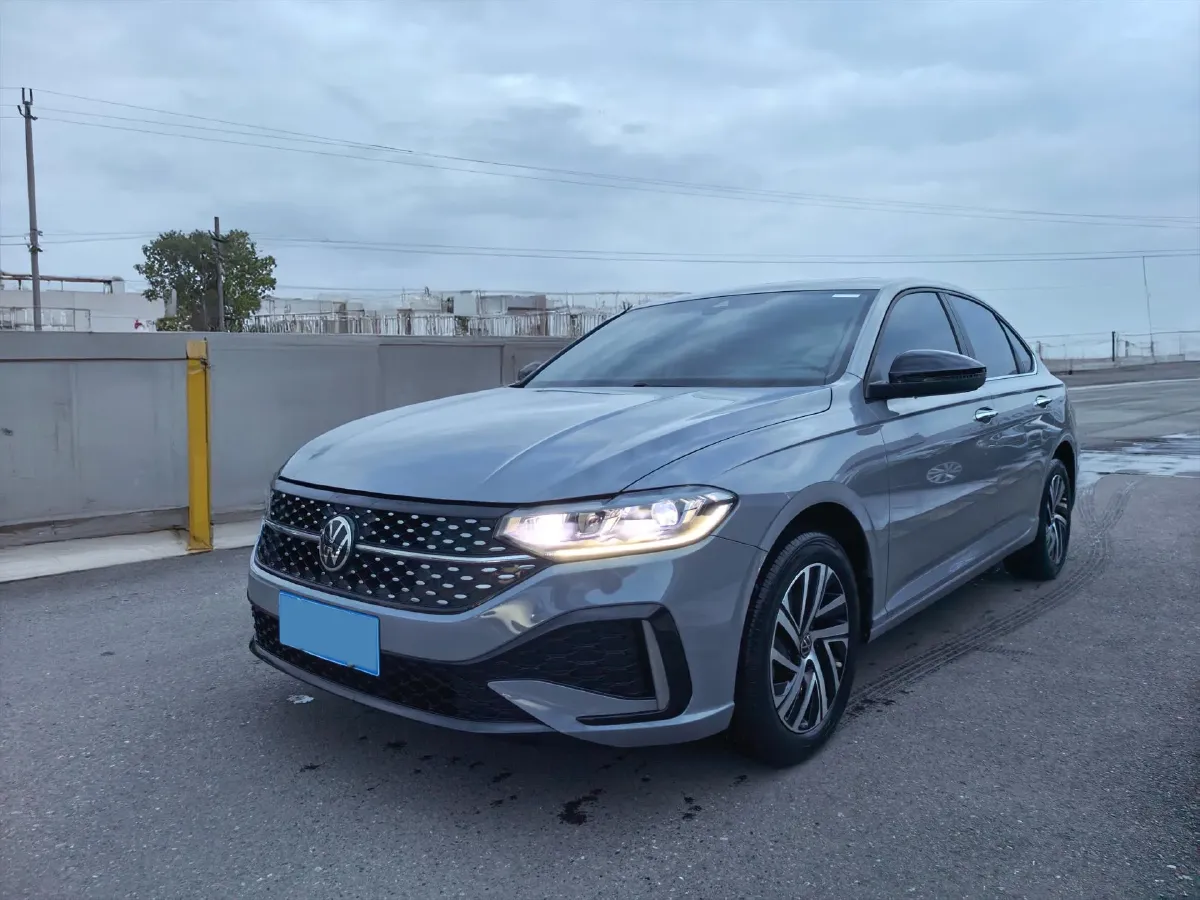 2023 Volkswagen Lavida 1.5T 160HP L4 7DCT,autocango,china used car exporter,china ev exporter,chinese used car exporter,chinese used ev exporter