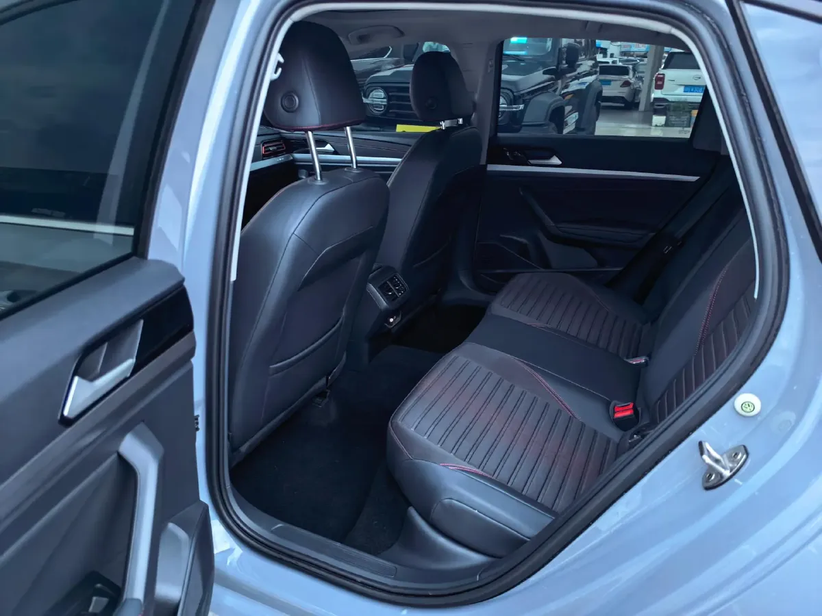 2023 Volkswagen Lavida 1.5T 160HP L4 7DCT,autocango,china used car exporter,china ev exporter,chinese used car exporter,chinese used ev exporter