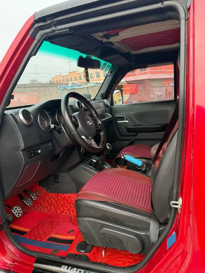 2016 Beijing BJ40 2.0T 204HP L4 5MT,autocango,china used car exporter,china ev exporter,chinese used car exporter,chinese used ev exporter