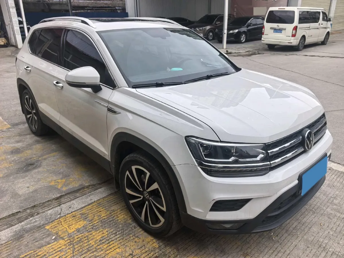 2021 Volkswagen Tharu 1.4T 150HP L4 7DCT,autocango,china used car exporter,china ev exporter,chinese used car exporter,chinese used ev exporter