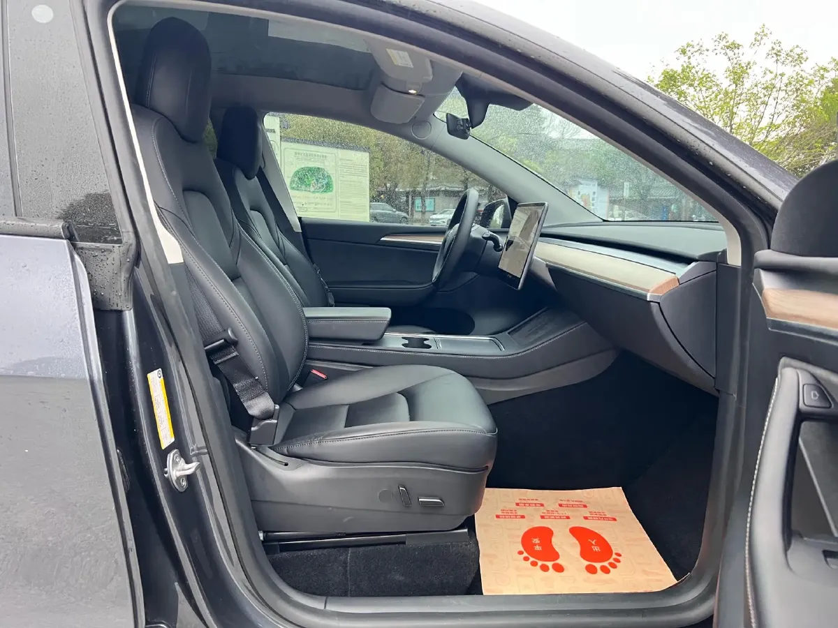 2021 Tesla Model Y BEV 60KWH,autocango,china used car exporter,china ev exporter,chinese used car exporter,chinese used ev exporter