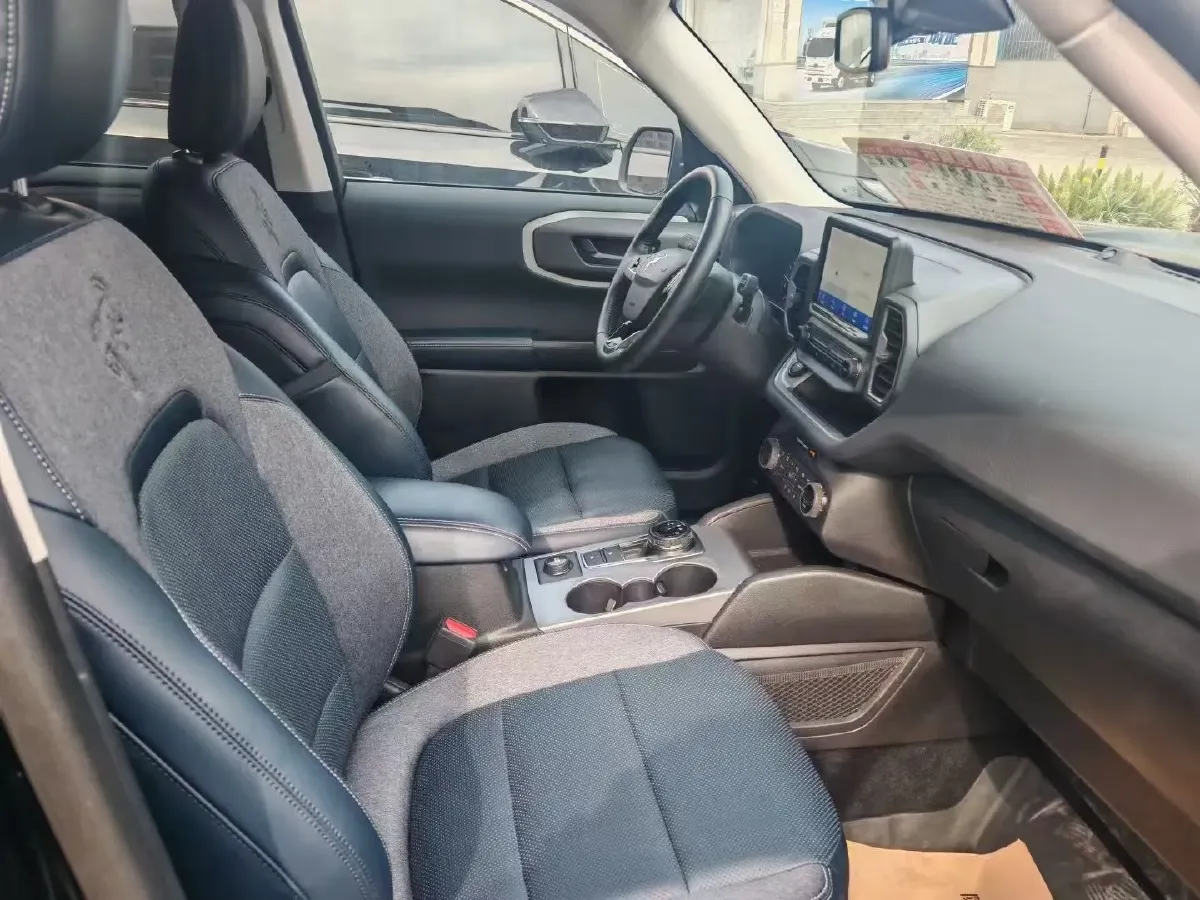 2021 BMW 8 Series 3.0T 340HP L6 8AT,autocango,china used car exporter,china ev exporter,chinese used car exporter,chinese used ev exporter