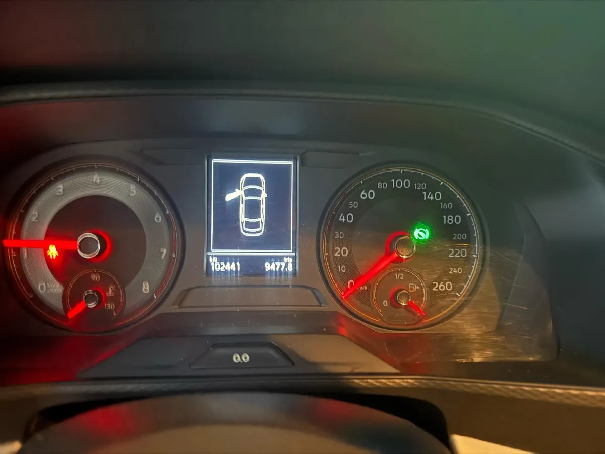 2018 Landwind XiaoYao 1.5T 163HP L4 CVT,autocango,china used car exporter,china ev exporter,chinese used car exporter,chinese used ev exporter