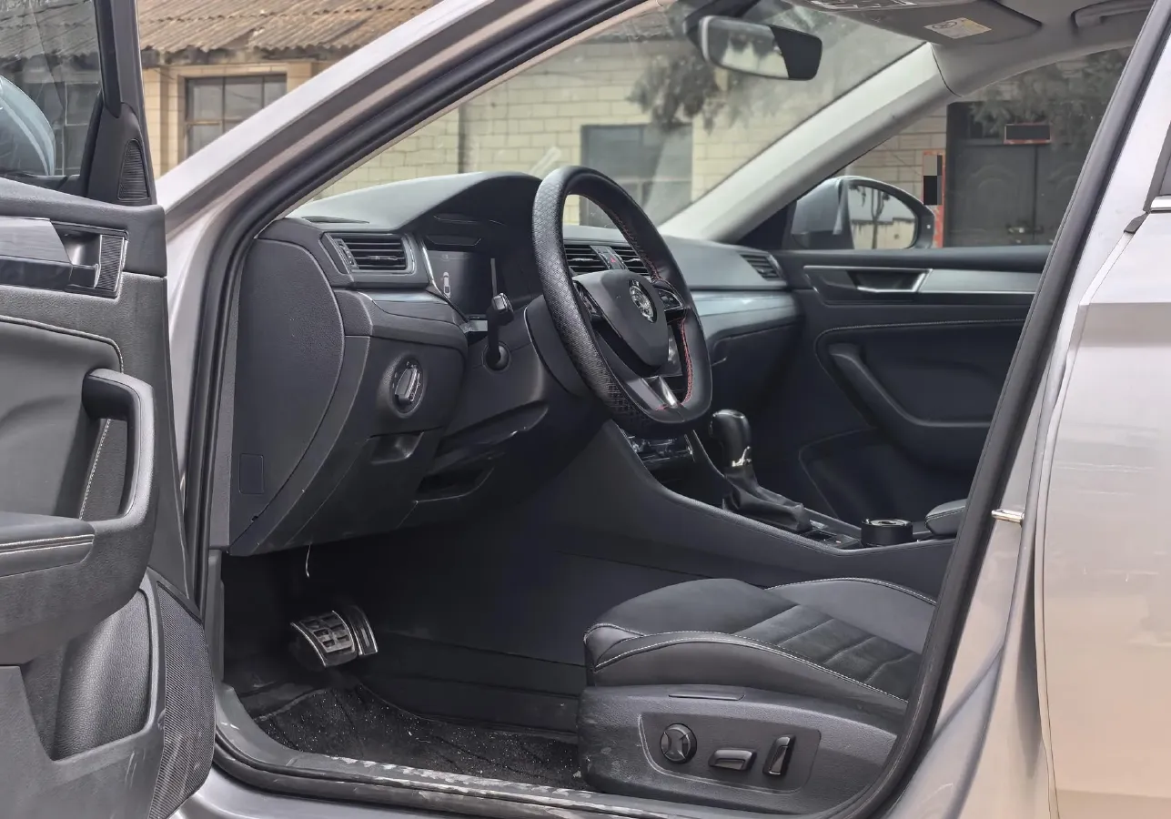 2019 Volkswagen Lamando 1.4T 150HP L4 7DCT,autocango,china used car exporter,china ev exporter,chinese used car exporter,chinese used ev exporter