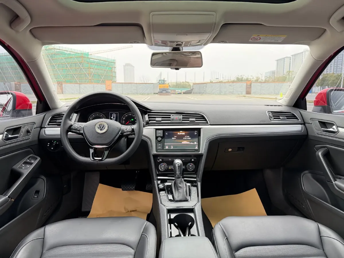 2019 Volkswagen Passat 1.4T 150HP L4 7DCT,autocango,china used car exporter,china ev exporter,chinese used car exporter,chinese used ev exporter