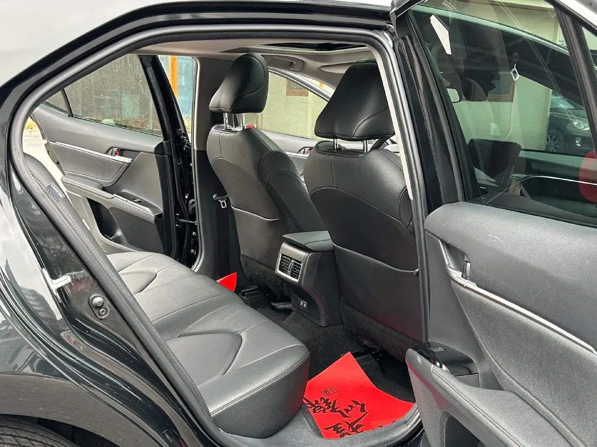 2021 Toyota Camry 2.0L 178HP L4 CVT,autocango,china used car exporter,china ev exporter,chinese used car exporter,chinese used ev exporter