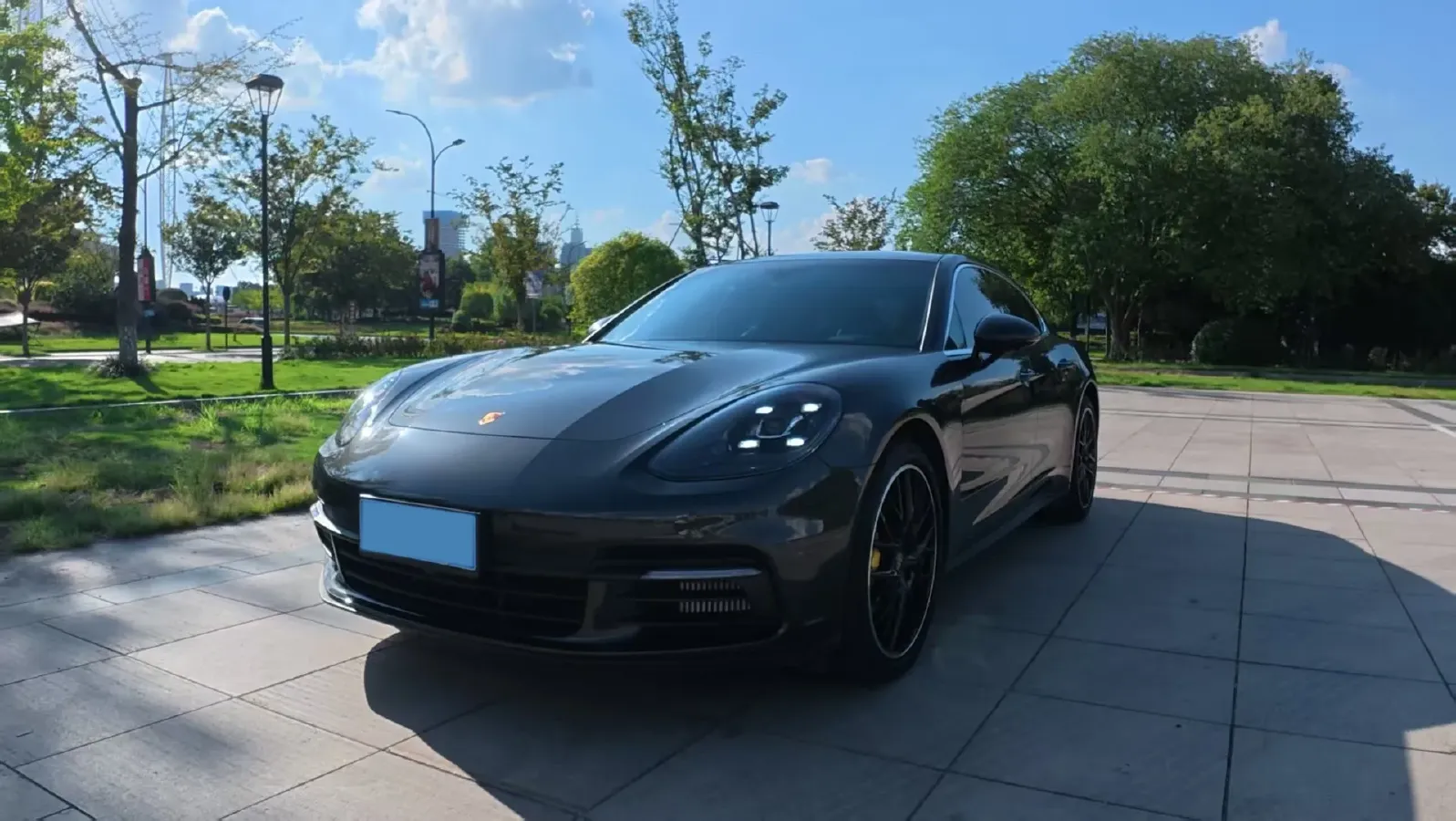 2019 Porsche Panamera 2.9T 330HP V6 8DCT,autocango,china used car exporter,china ev exporter,chinese used car exporter,chinese used ev exporter