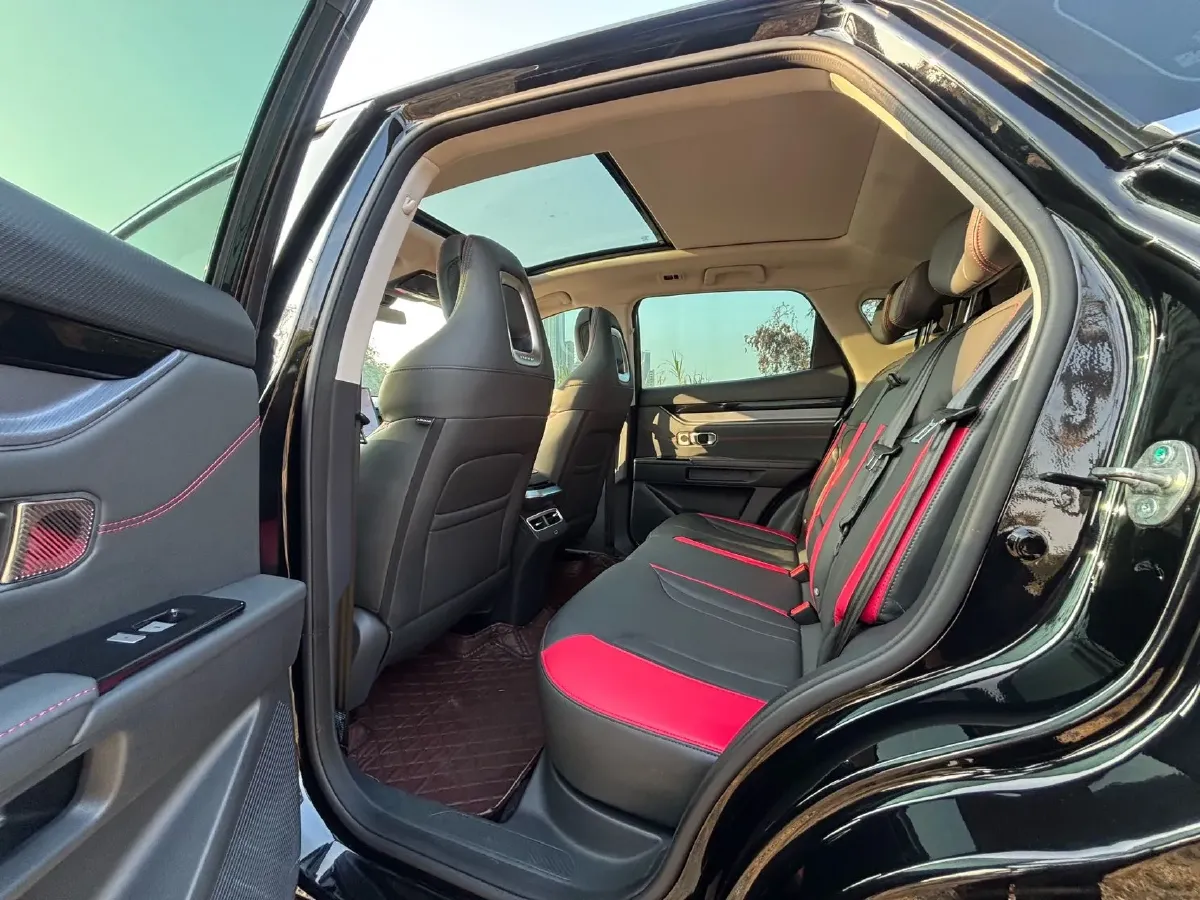 2022 Jetour DASHING 1.6T 197HP L4 7DCT,autocango,china used car exporter,china ev exporter,chinese used car exporter,chinese used ev exporter