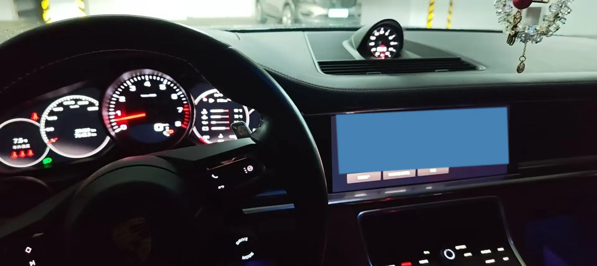 2023 Porsche Panamera 2.9T 330HP V6 8DCT,autocango,china used car exporter,china ev exporter,chinese used car exporter,chinese used ev exporter