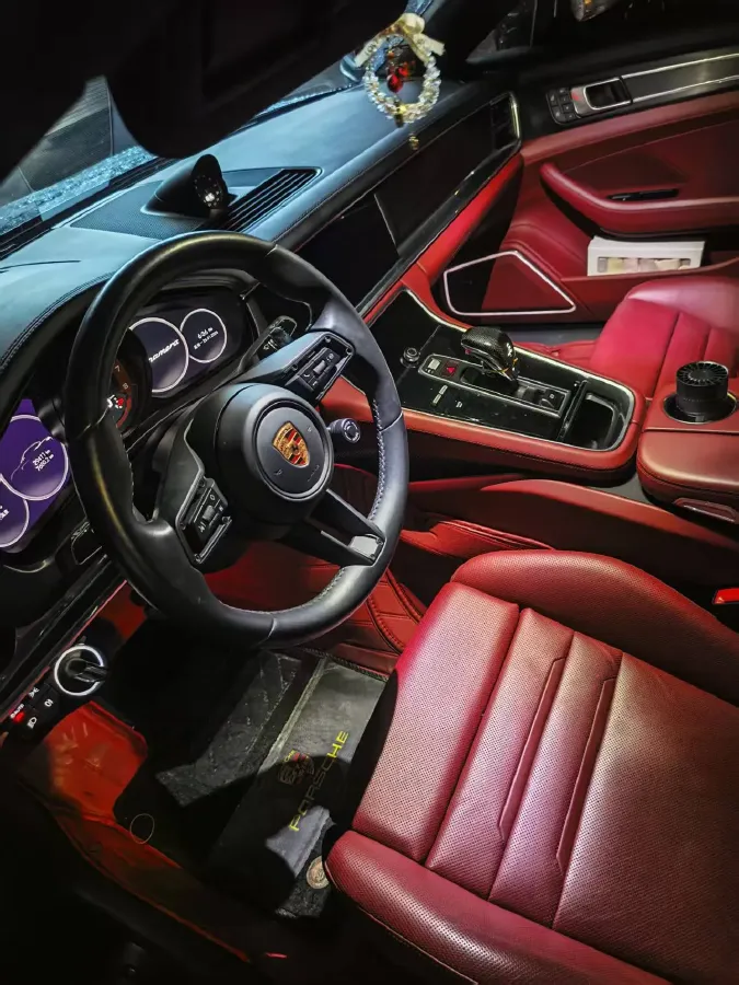 2023 Porsche Panamera 2.9T 330HP V6 8DCT,autocango,china used car exporter,china ev exporter,chinese used car exporter,chinese used ev exporter