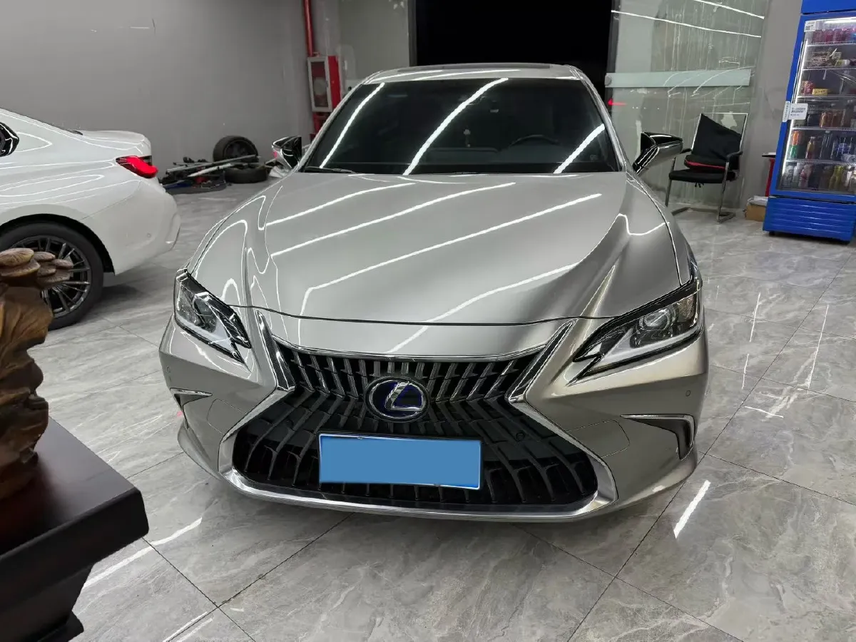 2021 Lexus ES 2.5L 178HP L4 E-CVT Hybrid,autocango,china used car exporter,china ev exporter,chinese used car exporter,chinese used ev exporter