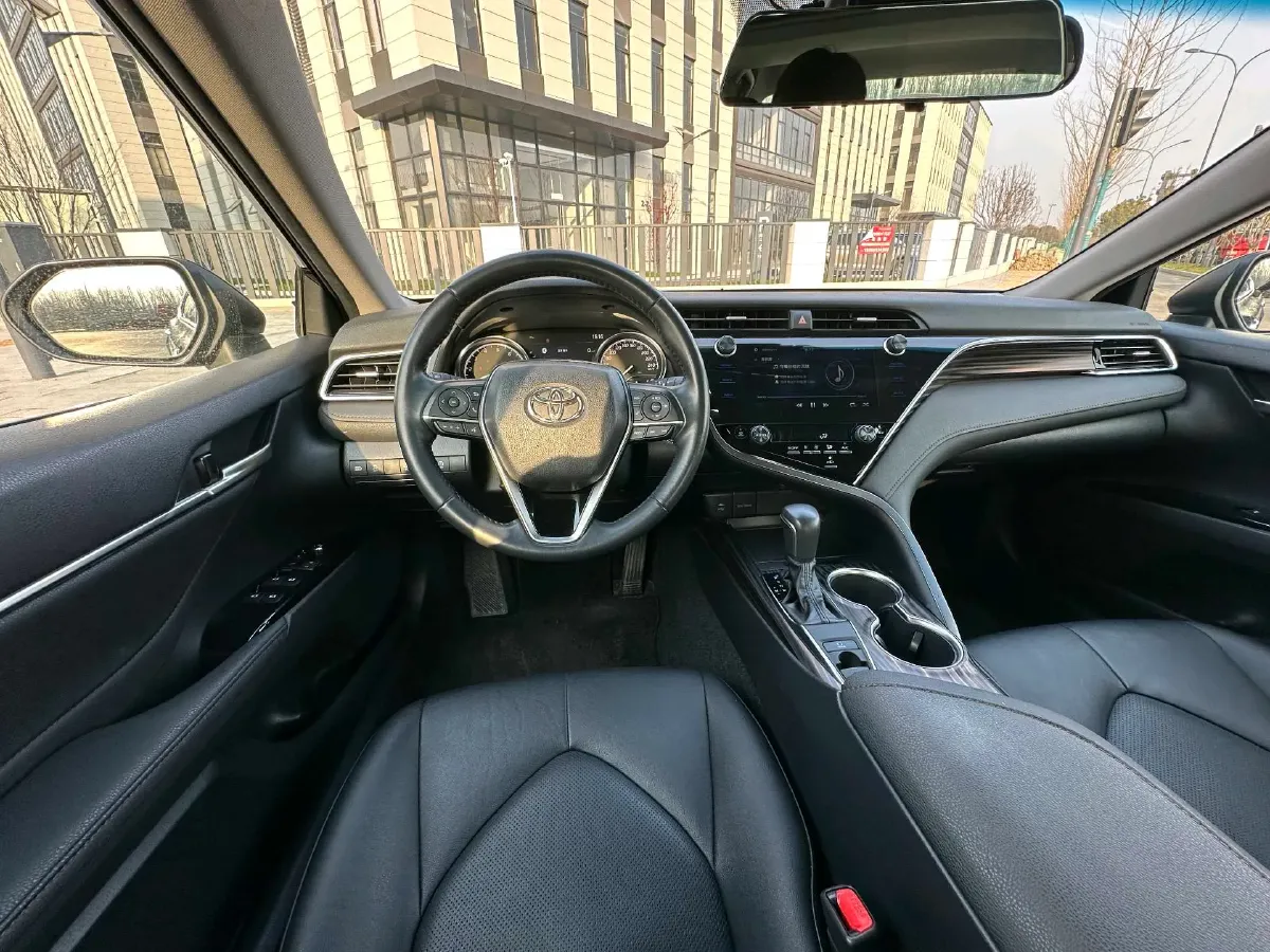 2019 Toyota Camry 2.0L 178HP L4 CVT,autocango,china used car exporter,china ev exporter,chinese used car exporter,chinese used ev exporter