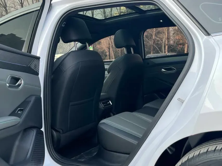 2025 BYD QinL BEV,autocango,china used car exporter,china ev exporter,chinese used car exporter,chinese used ev exporter