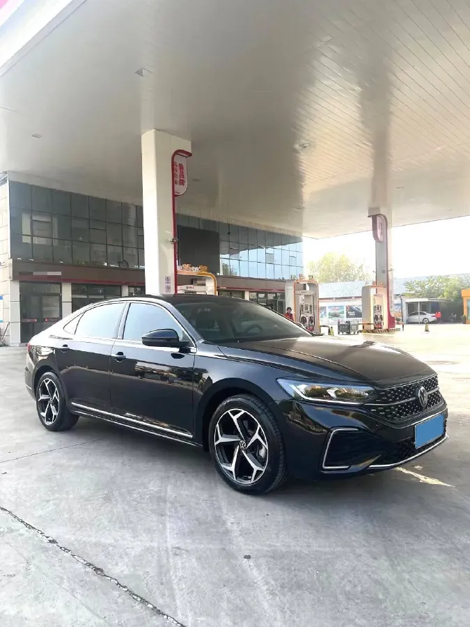2023 Volkswagen Passat 2.0T 186HP L4 7DCT,autocango,china used car exporter,china ev exporter,chinese used car exporter,chinese used ev exporter