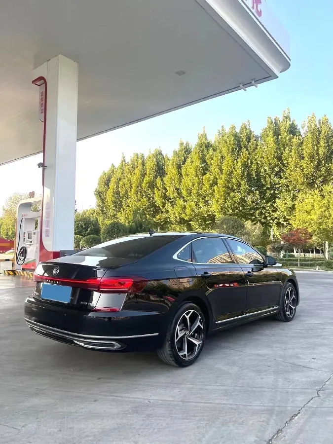 2023 Volkswagen Passat 2.0T 186HP L4 7DCT,autocango,china used car exporter,china ev exporter,chinese used car exporter,chinese used ev exporter