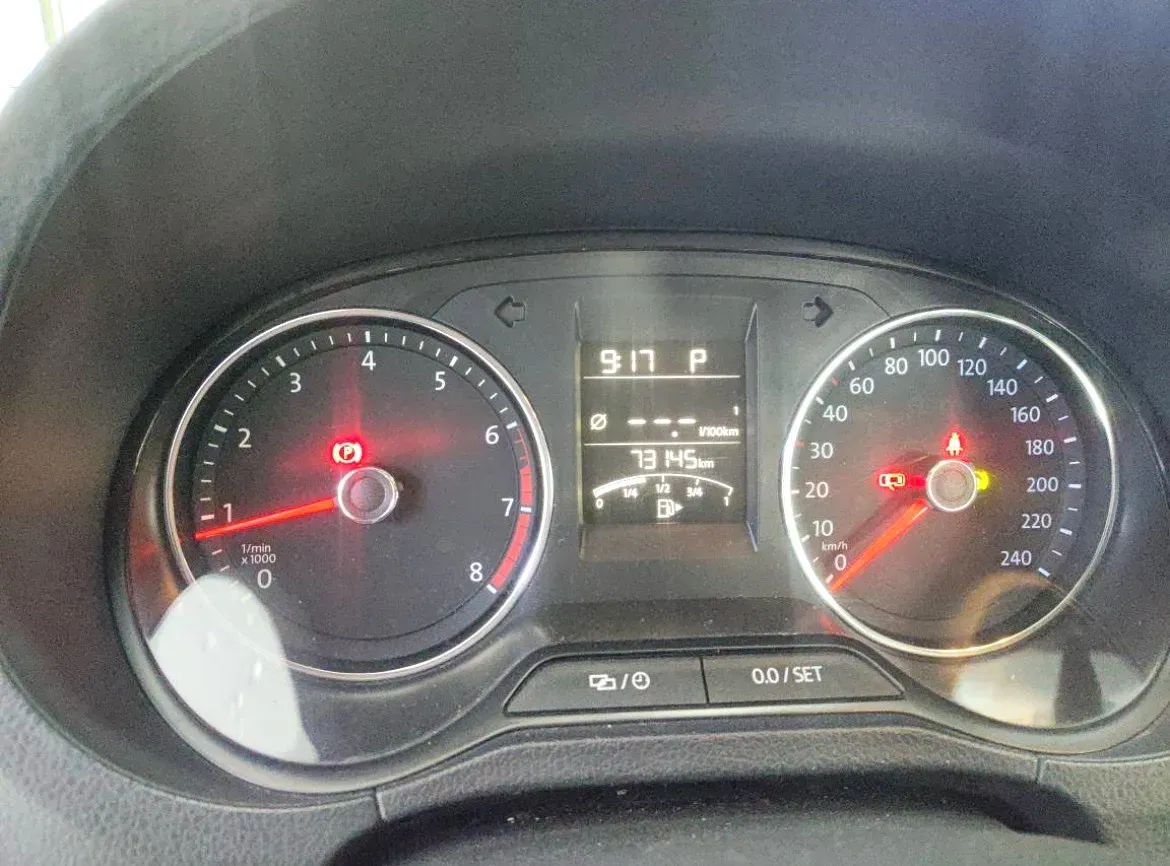 2016 Volkswagen Polo 1.6L 110HP L4 6AT,autocango,china used car exporter,china ev exporter,chinese used car exporter,chinese used ev exporter