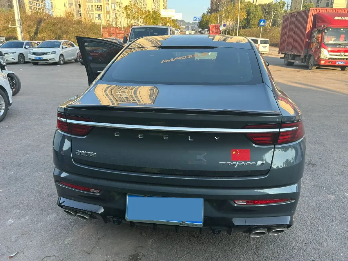 2025 Geely Preface 1.5T 181HP L4 7DCT,autocango,china used car exporter,china ev exporter,chinese used car exporter,chinese used ev exporter