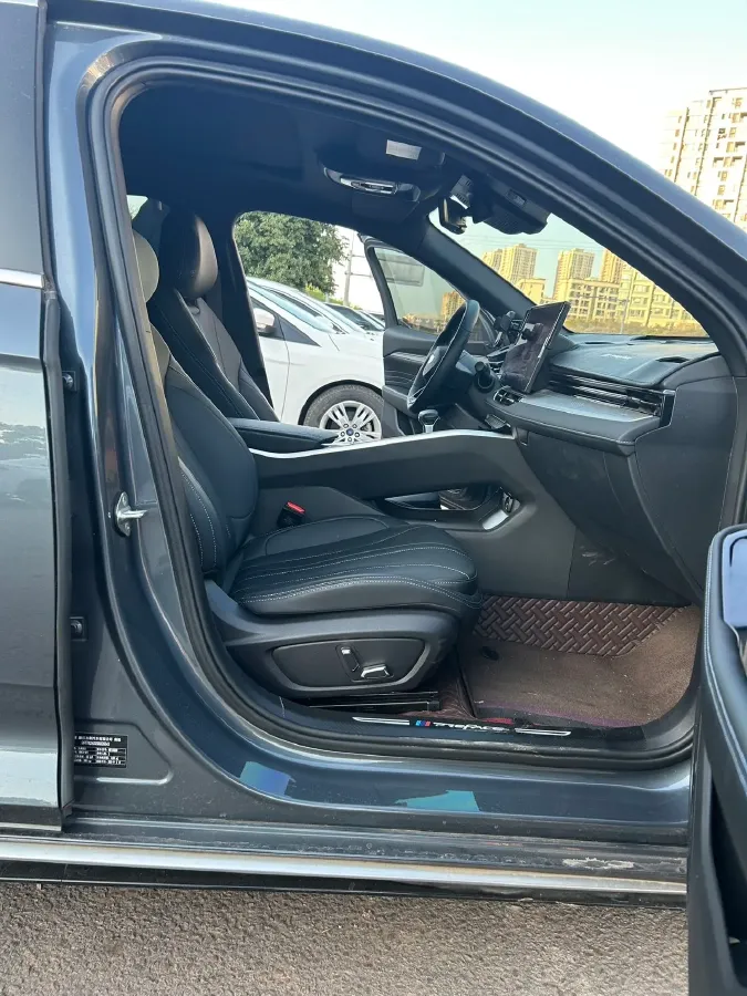 2025 Geely Preface 1.5T 181HP L4 7DCT,autocango,china used car exporter,china ev exporter,chinese used car exporter,chinese used ev exporter