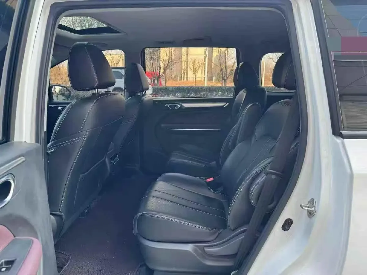 2024 GAC Trumpchi M6 1.5T 177HP L4 7DCT,autocango,china used car exporter,china ev exporter,chinese used car exporter,chinese used ev exporter