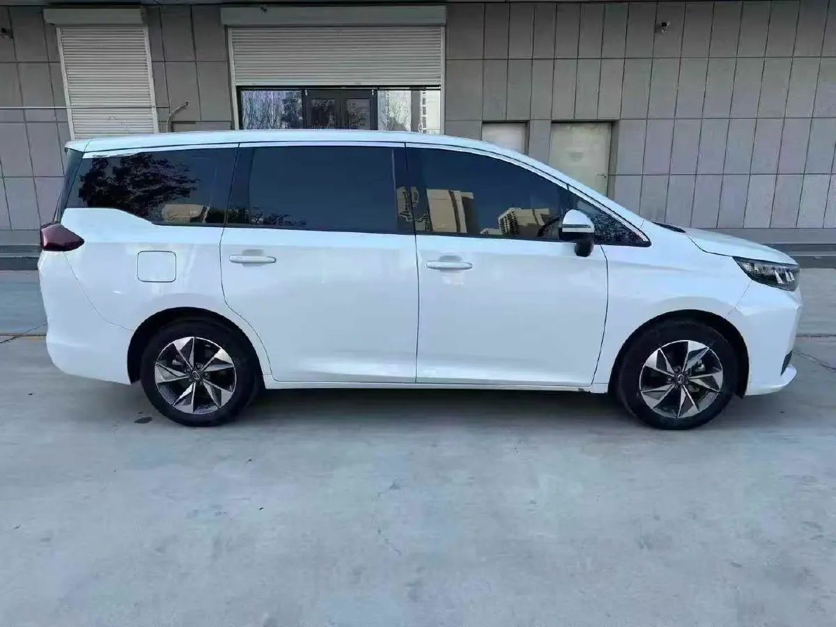 2024 GAC Trumpchi M6 1.5T 177HP L4 7DCT,autocango,china used car exporter,china ev exporter,chinese used car exporter,chinese used ev exporter