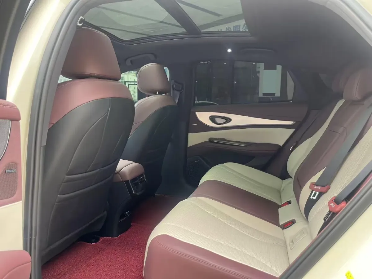 2025 BYD Seal07 DM-i 1.5L 101HP L4 E-CVT PHEV 17.6KWH,autocango,china used car exporter,china ev exporter,chinese used car exporter,chinese used ev exporter