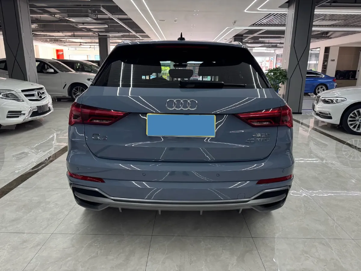 2023 Audi Q3 2.0T 186HP L4 7DCT,autocango,china used car exporter,china ev exporter,chinese used car exporter,chinese used ev exporter