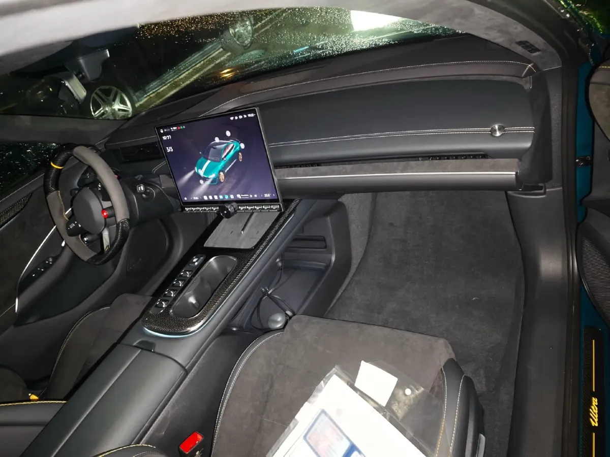 2025 MI SU7 Ultra BEV 93.7KWH,autocango,china used car exporter,china ev exporter,chinese used car exporter,chinese used ev exporter