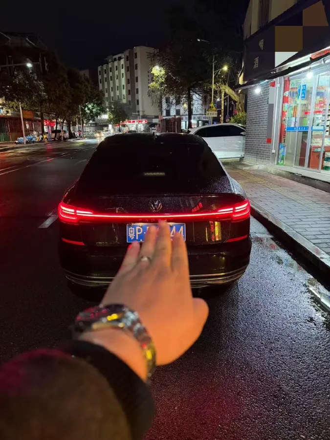 2023 Volkswagen Passat 2.0T 186HP L4 7DCT,autocango,china used car exporter,china ev exporter,chinese used car exporter,chinese used ev exporter