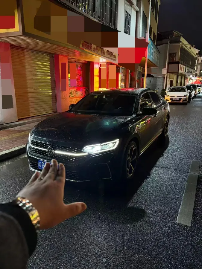 2023 Volkswagen Passat 2.0T 186HP L4 7DCT,autocango,china used car exporter,china ev exporter,chinese used car exporter,chinese used ev exporter