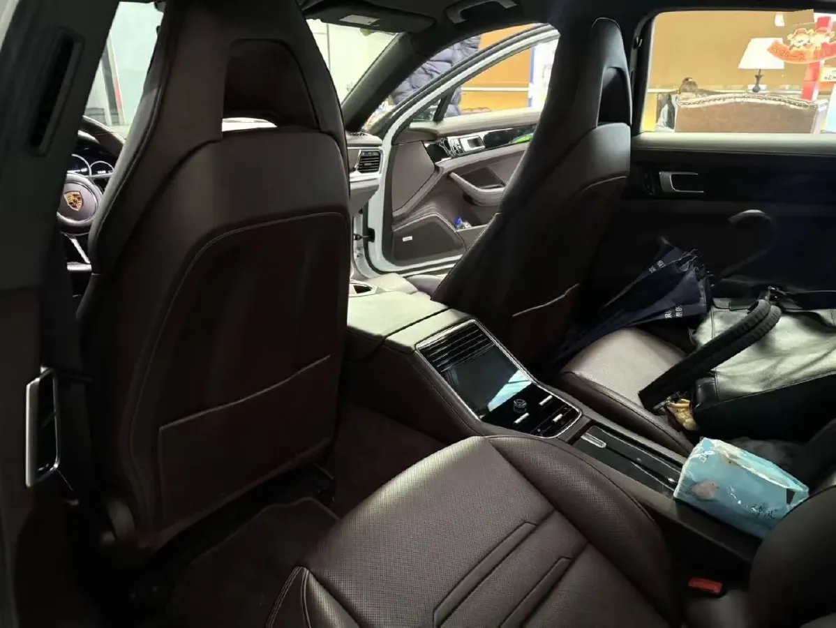 2017 BMW X6 3.0T 306HP L6 8AT,autocango,china used car exporter,china ev exporter,chinese used car exporter,chinese used ev exporter