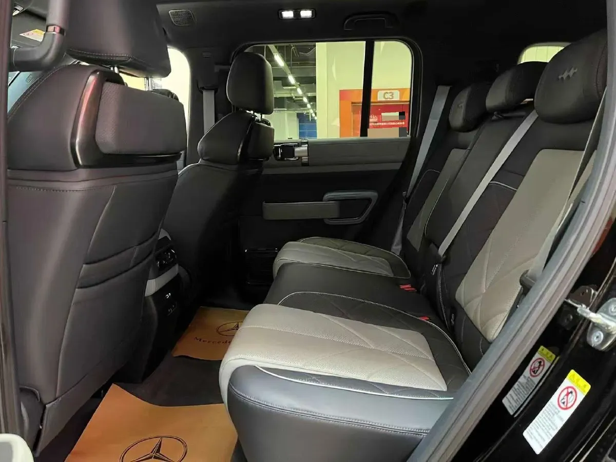 2023 FangChengBao Bao 5 1.5T 194HP L4 E-CVT PHEV 31.8KWH,autocango,china used car exporter,china ev exporter,chinese used car exporter,chinese used ev exporter