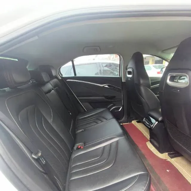 2021 Roewe RX5 1.5T 181HP L4 7DCT,autocango,china used car exporter,china ev exporter,chinese used car exporter,chinese used ev exporter