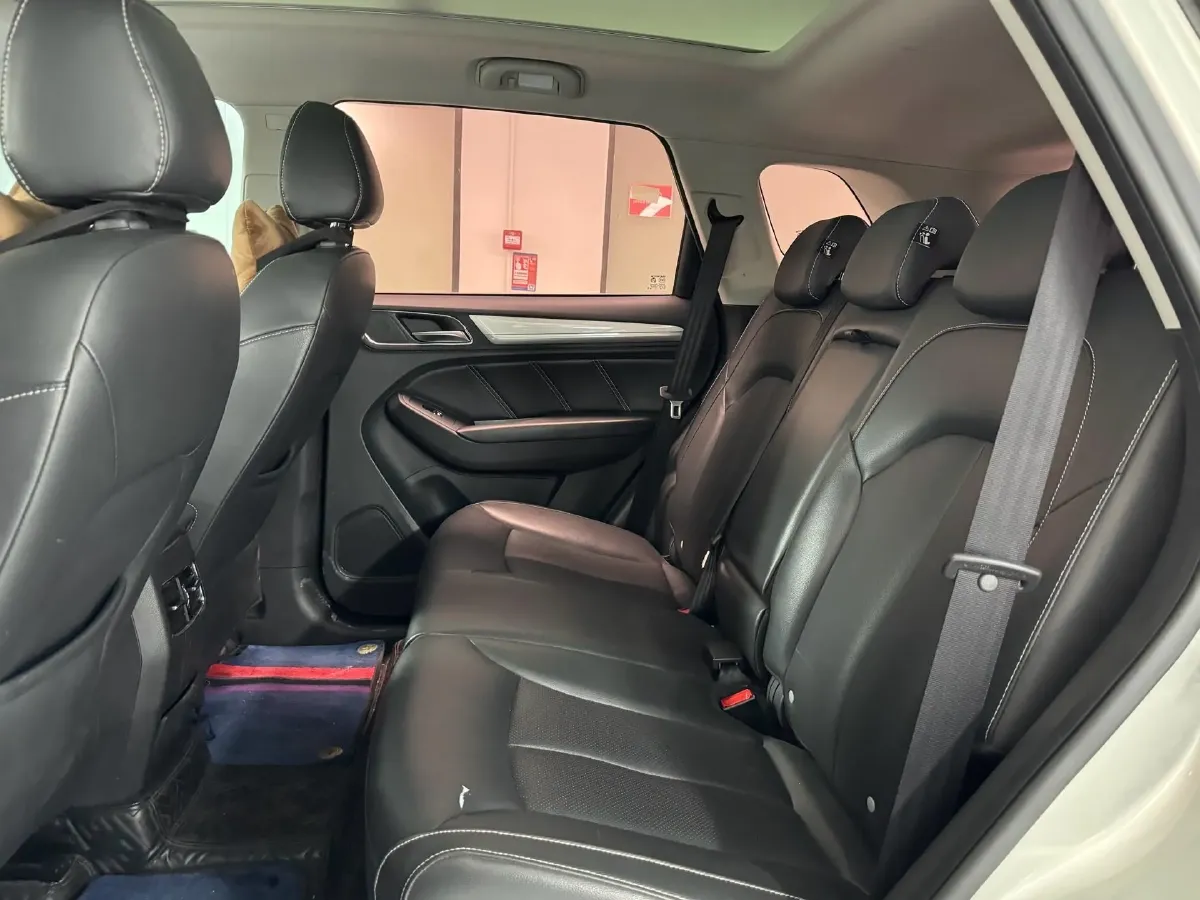 2018 Roewe RX5 1.5T 169HP L4 2AT PHEV 12KWH,autocango,china used car exporter,china ev exporter,chinese used car exporter,chinese used ev exporter