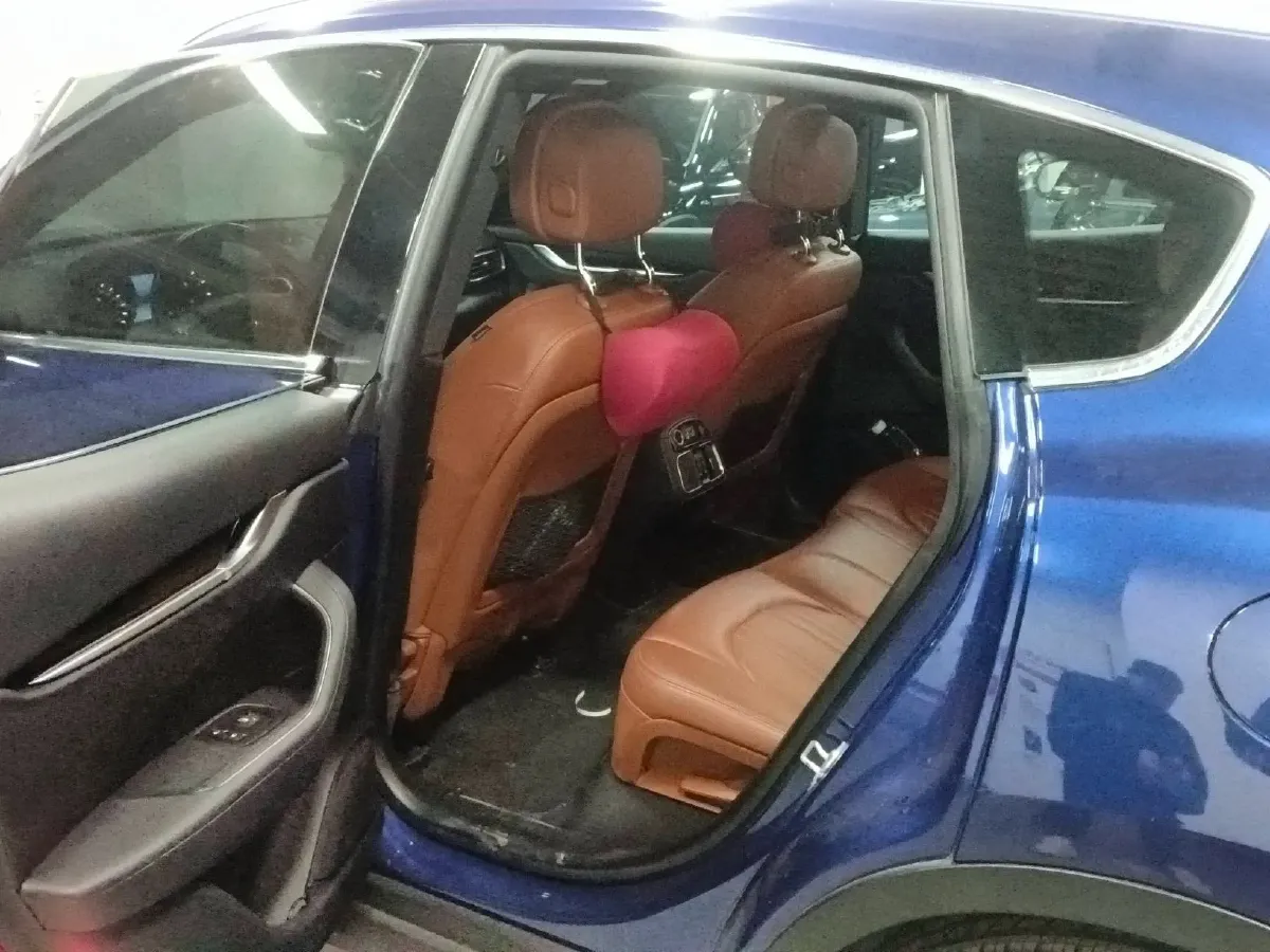 2018 Maserati Levante 3.0T 350HP V6 8AT,autocango,china used car exporter,china ev exporter,chinese used car exporter,chinese used ev exporter