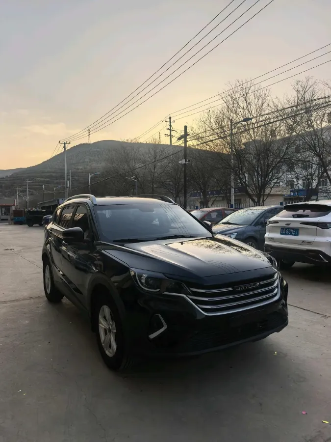 2021 Jetour X70M 1.5T 156HP L4 6DCT,autocango,china used car exporter,china ev exporter,chinese used car exporter,chinese used ev exporter