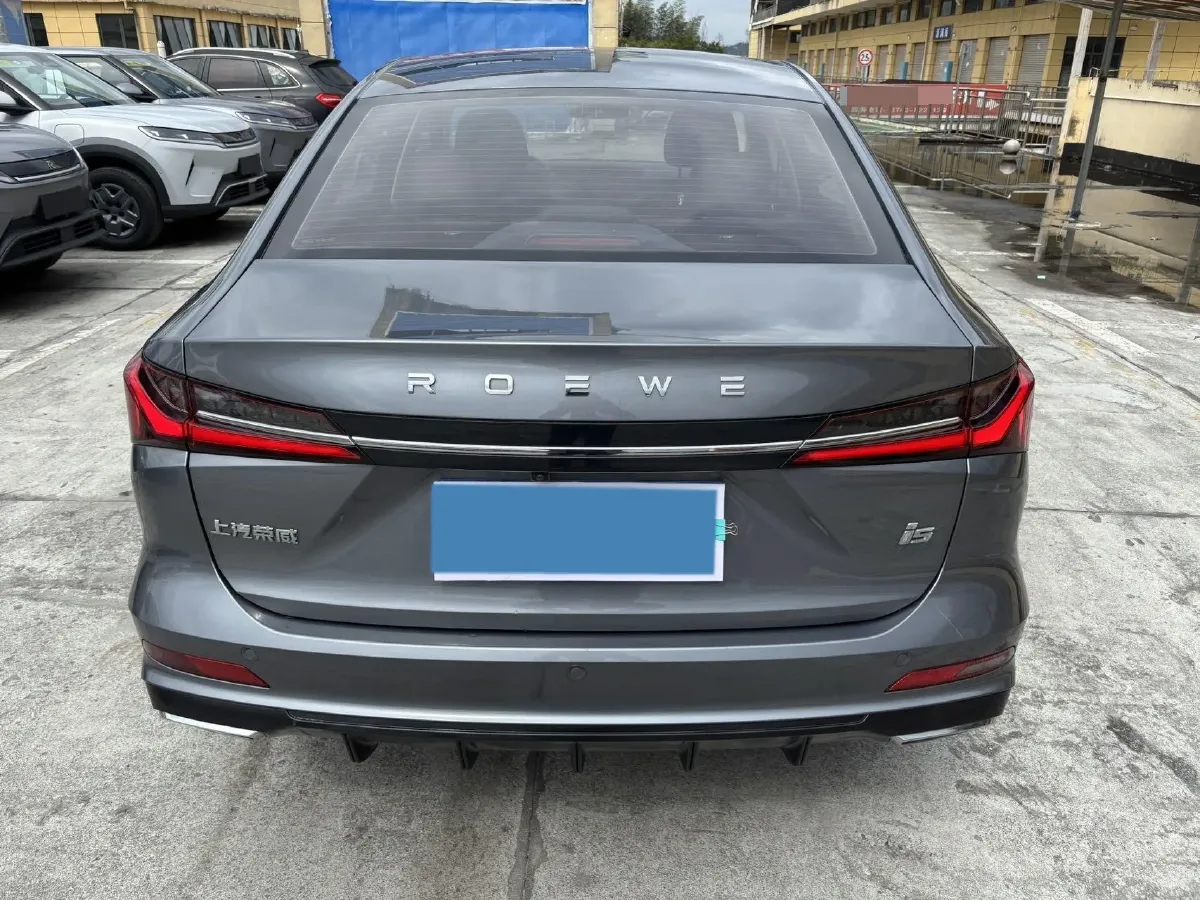 2023 Roewe i5 1.5L 129HP L4 CVT,autocango,china used car exporter,china ev exporter,chinese used car exporter,chinese used ev exporter