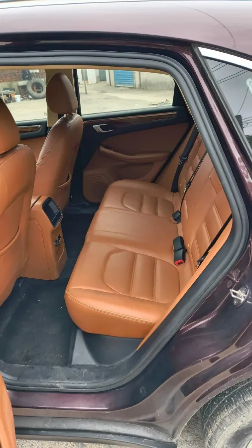 2017 Zotye SR9 2.0T 190HP L4 6DCT,autocango,china used car exporter,china ev exporter,chinese used car exporter,chinese used ev exporter