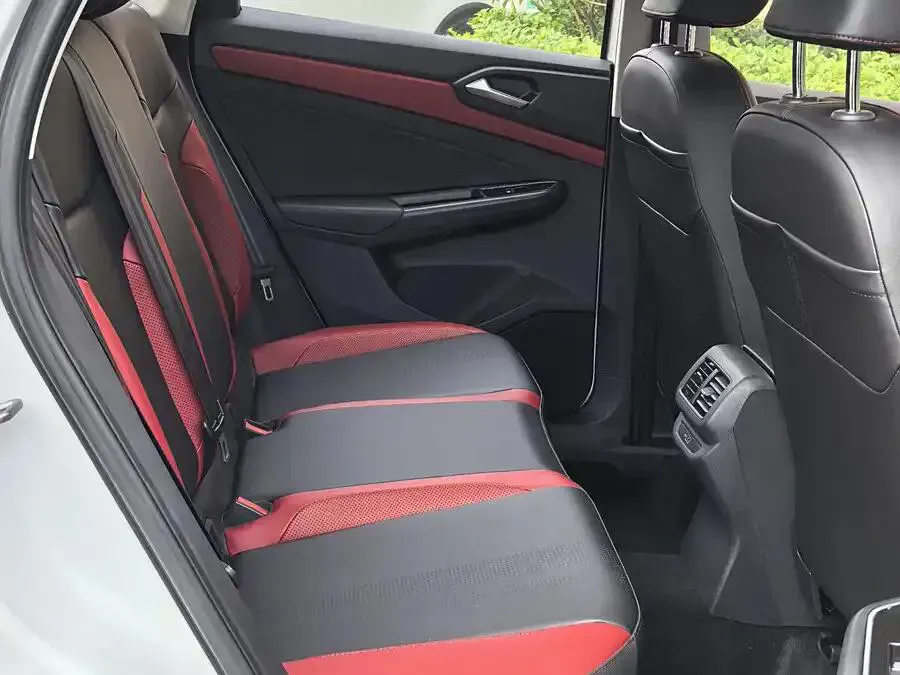 2023 Jetta VS5 1.4T 150HP L4 6AT,autocango,china used car exporter,china ev exporter,chinese used car exporter,chinese used ev exporter