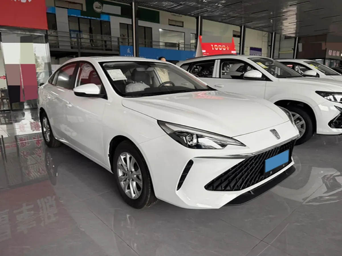 2023 Roewe i5 1.5L 129HP L4 CVT,autocango,china used car exporter,china ev exporter,chinese used car exporter,chinese used ev exporter