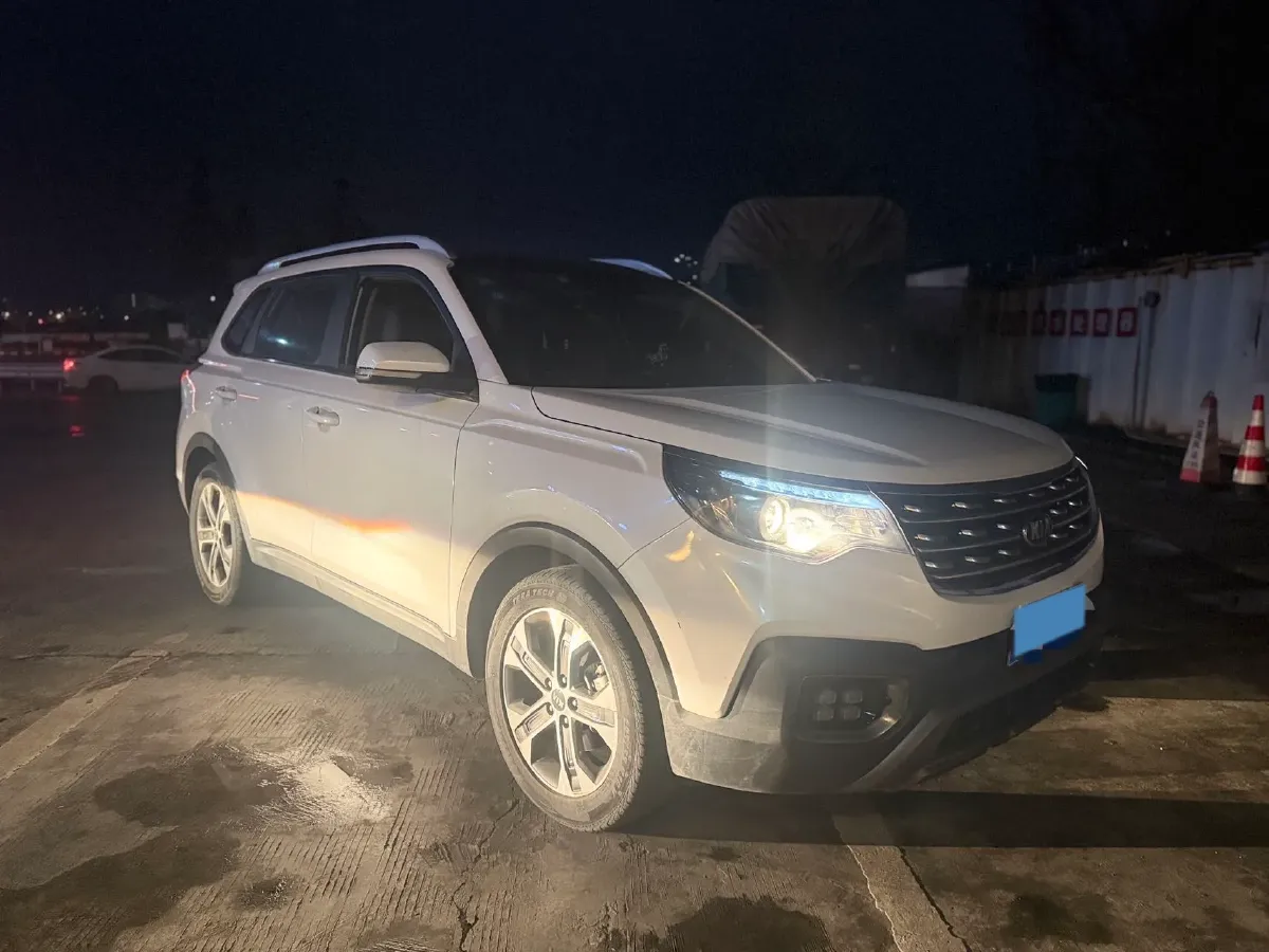 2018 Kia Sportage R 2.0L 160HP L4 6AT,autocango,china used car exporter,china ev exporter,chinese used car exporter,chinese used ev exporter