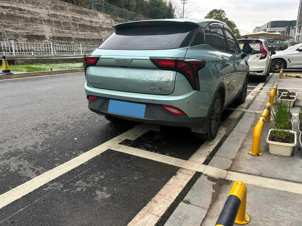 2022 ChangAn Oshan X7 Plus 1.5T 188HP L4 7DCT,autocango,china used car exporter,china ev exporter,chinese used car exporter,chinese used ev exporter