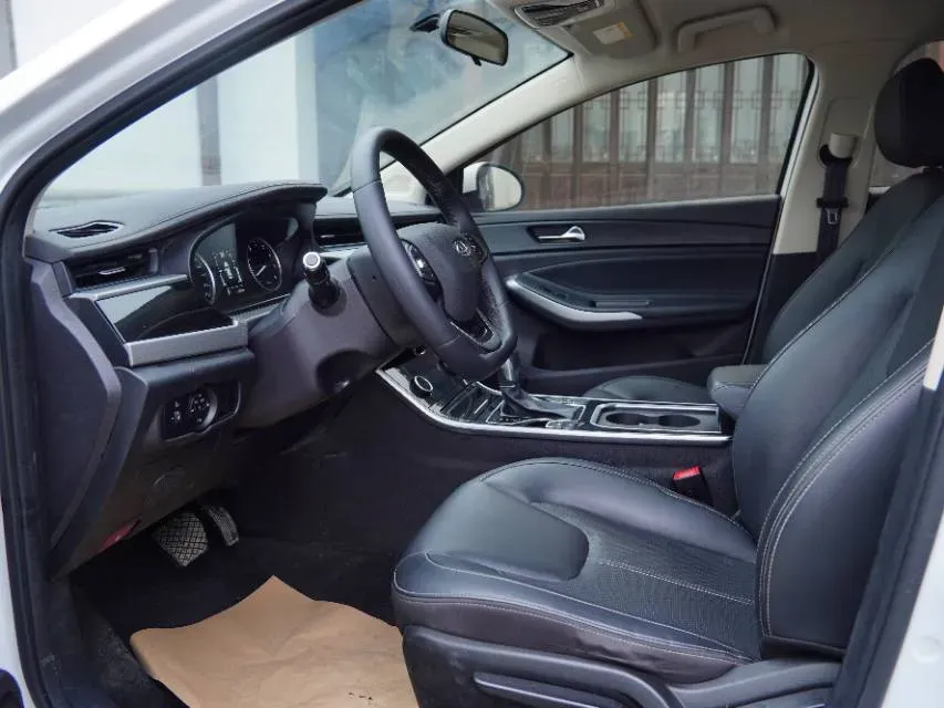 2023 Chery Arrizo 5 1.5L 116HP L4 5MT,autocango,china used car exporter,china ev exporter,chinese used car exporter,chinese used ev exporter