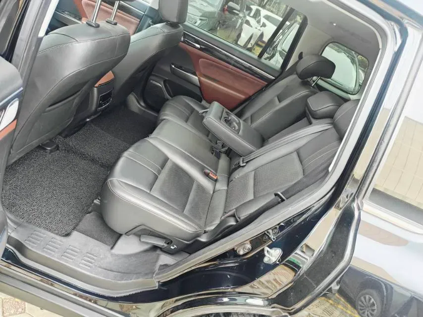 2017 GAC Trumpchi GS8 2.0T 201HP L4 6AT,autocango,china used car exporter,china ev exporter,chinese used car exporter,chinese used ev exporter