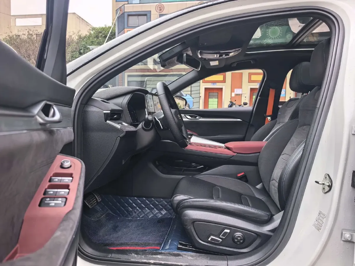 2024 Geely Preface 2.0T 190HP L4 7DCT,autocango,china used car exporter,china ev exporter,chinese used car exporter,chinese used ev exporter