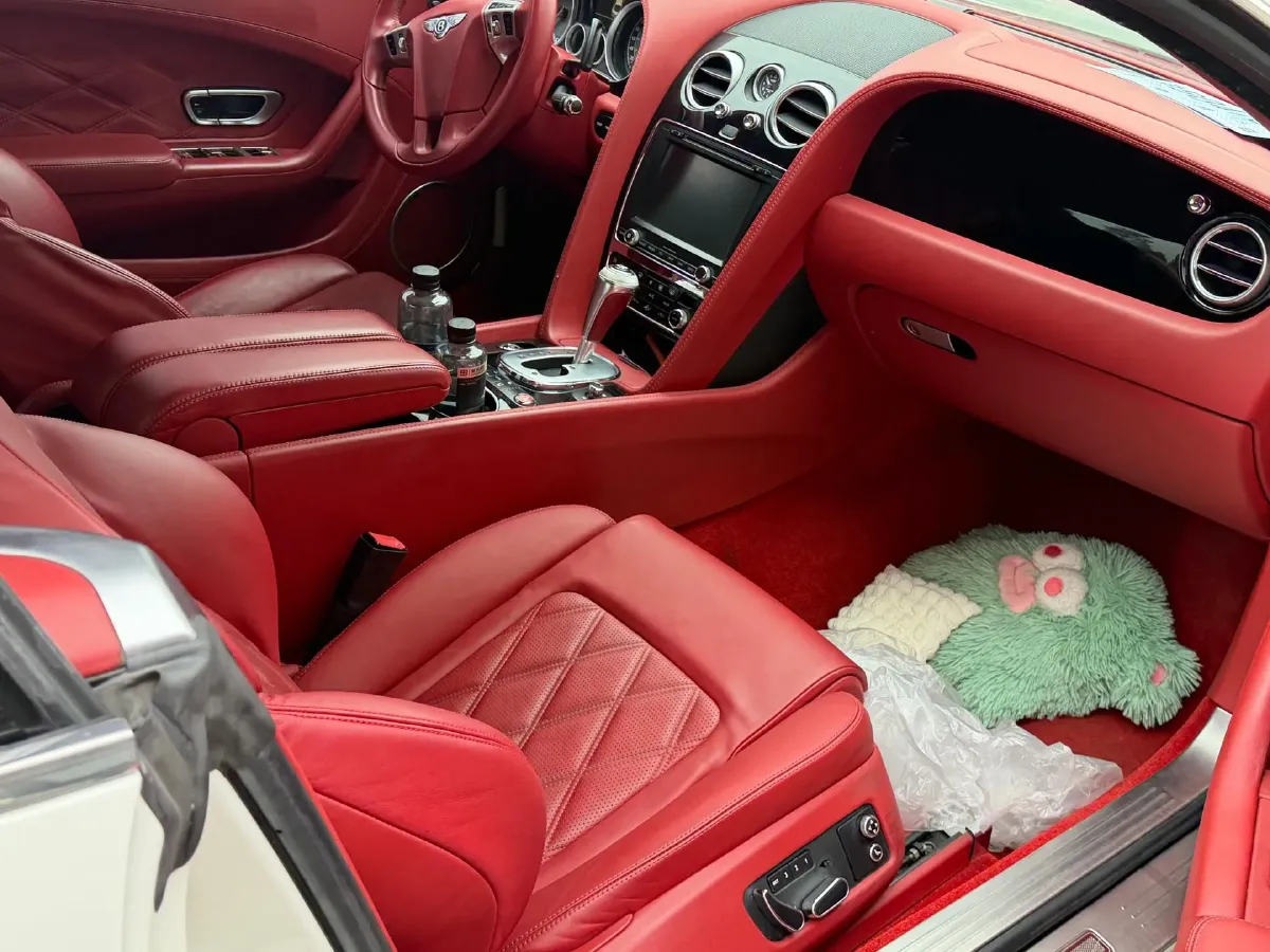 2014 Bentley Continental 6.0T 626HP W12 8AT,autocango,china used car exporter,china ev exporter,chinese used car exporter,chinese used ev exporter