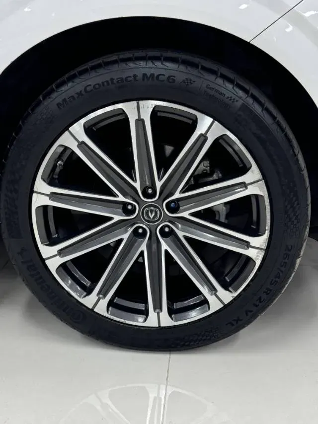 2021 ChangAn UNI-K 2.0T 233HP L4 8AT,autocango,china used car exporter,china ev exporter,chinese used car exporter,chinese used ev exporter