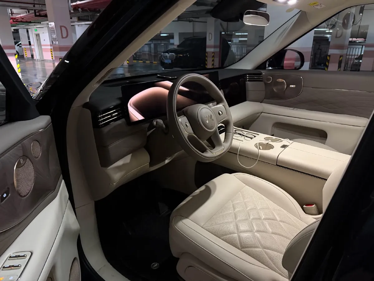 2026 IM LS9 REEV 155HP REEV,autocango,china used car exporter,china ev exporter,chinese used car exporter,chinese used ev exporter